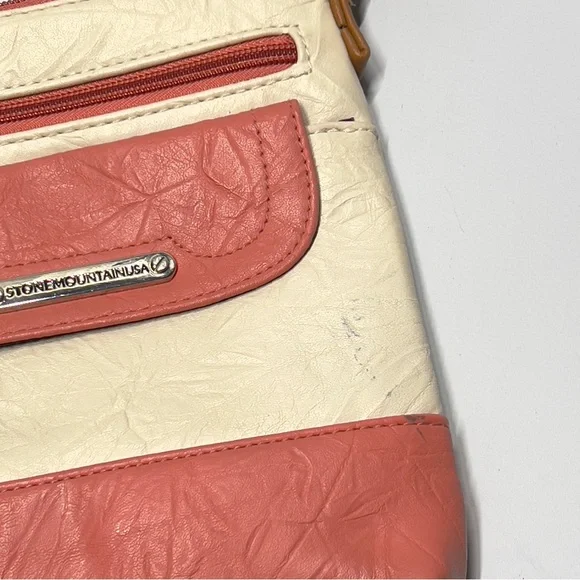 STONE MOUNTAIN Leather Crossbody Bag in Cream and Pink Zip Pocket - Picture 2 of 10